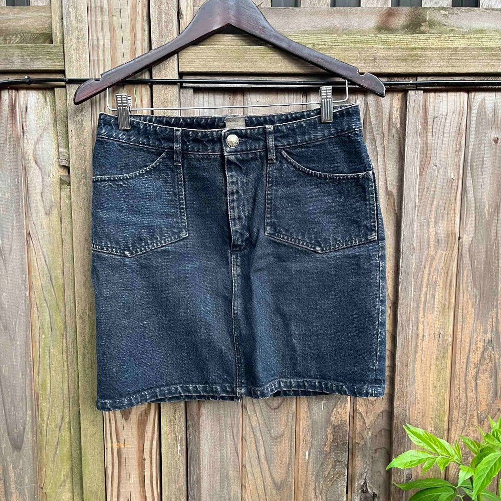 APC knee-length black jean skirt